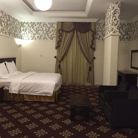 Al Denny Aparthotel Jidá Quarto foto